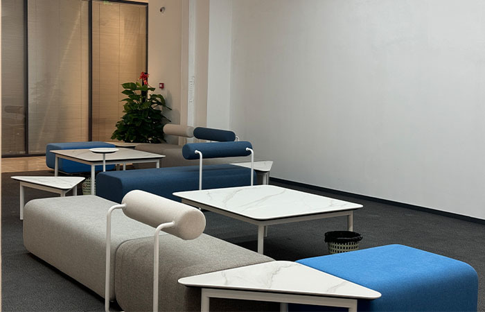 Últimos blogs de la empresa sobre Office screens, employee workstations, boss desks, all purchased in one stop, no need to communicate with multiple suppliers.
