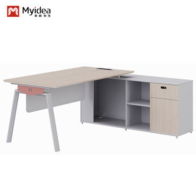Apoyo a la personalización de la fábrica de Foshan Myidea Moderno Muebles de oficina para 4 personas Mesa de trabajo con pierna de metal, personal ejecutivo Moderno escritorio escritorio