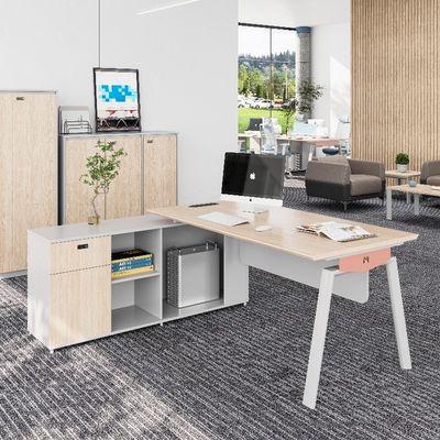 comprar Apoyo a la personalización de la fábrica de Foshan Myidea Moderno Muebles de oficina para 4 personas Mesa de trabajo con pierna de metal, personal ejecutivo Moderno escritorio escritorio online manufacture