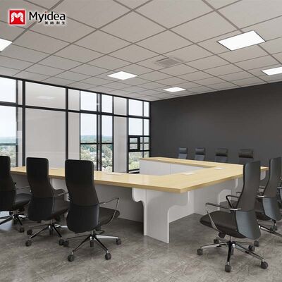 Comprar Conjunto de mesas de conferencia en forma de U de grado comercial hecha de tablero certificado verde, diseño personalizable para espacios de reuniones grandes. online manufacture
