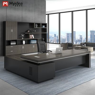 Escritorio de computadoras ejecutivas en forma de L con capacidad de almacenamiento